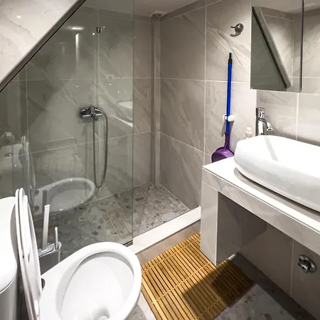 Ikaros Welcome Stay Downtown Loft - Explore Center By Foot - Close To Arch Of Galerius Thessaloniki Exterior photo