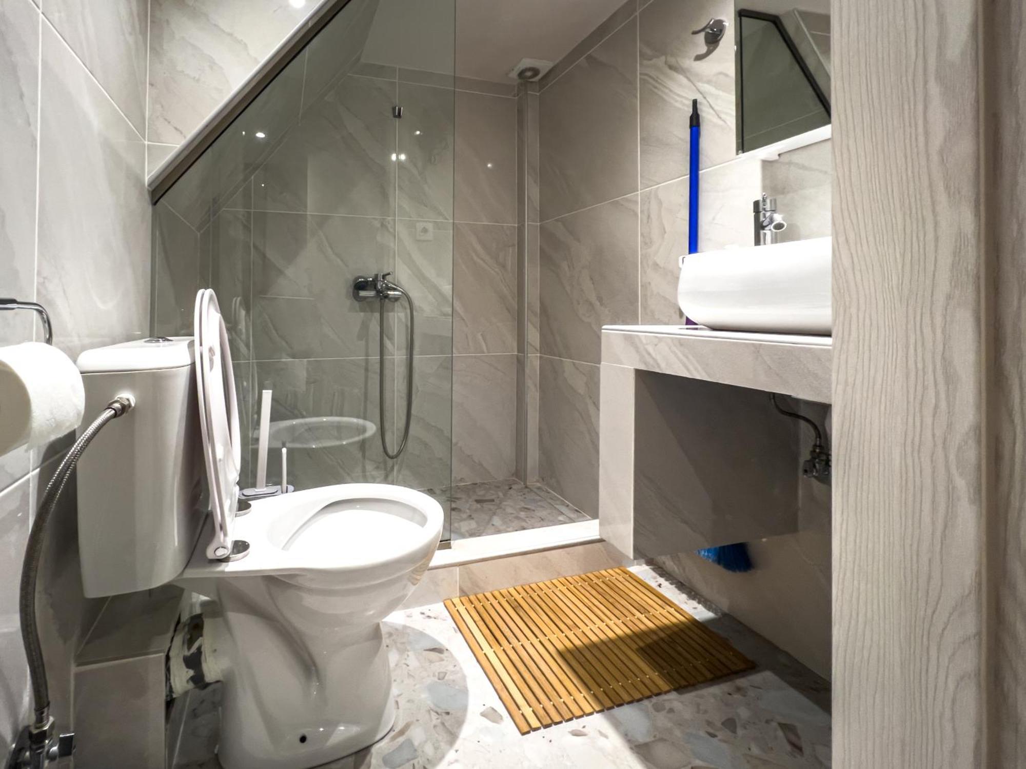 Apartment Ikaros Welcome Downtown Loft - Explore Center By Foot - Close To Arch Of Galerius Thessaloniki